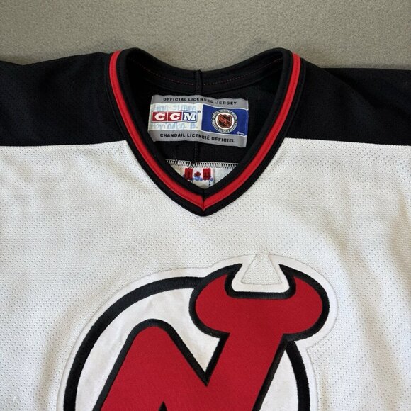 Vintage New Jersey Devils CCM Jersey White Adult Small 1990's NHL Hockey USA - Picture 5 of 16